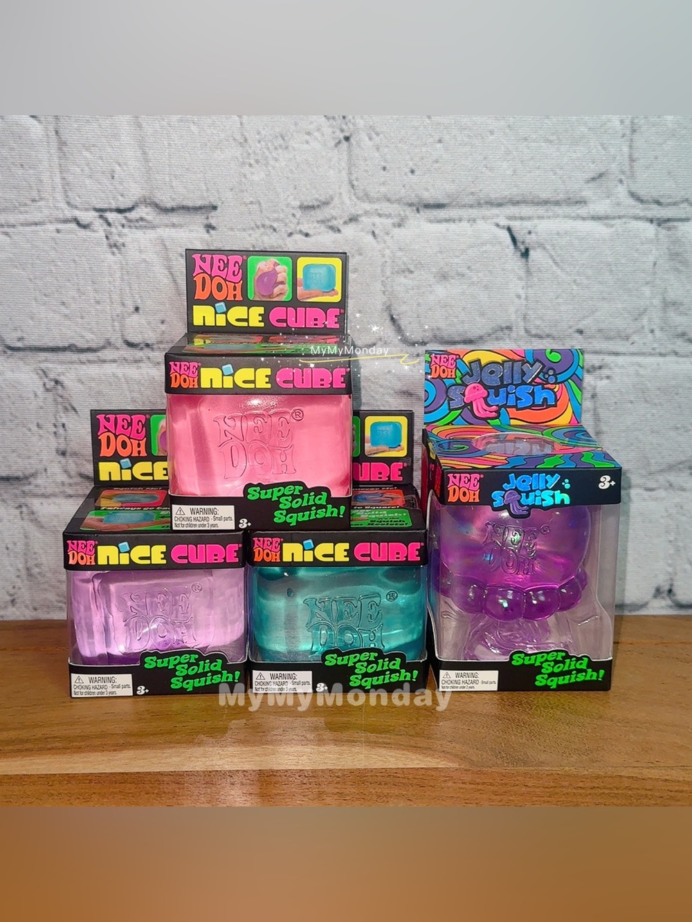 NeeDoh Nice Cube and Jelly Squish Bundle